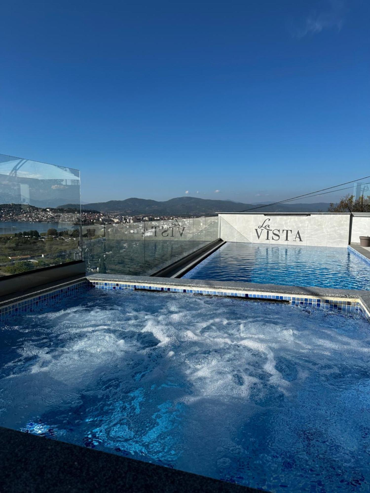 La Vista Luxury Villa โอครีด ภายนอก รูปภาพ