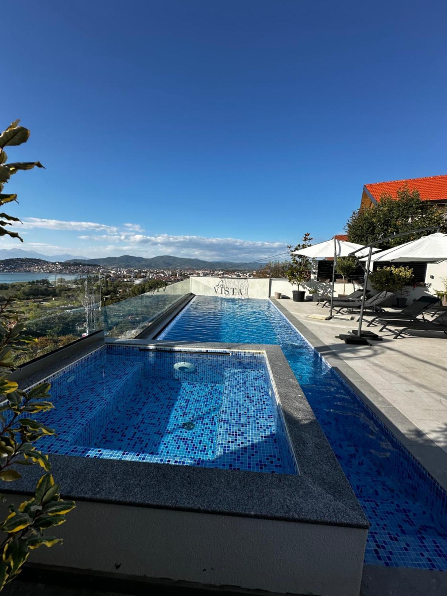 La Vista Luxury Villa โอครีด ภายนอก รูปภาพ